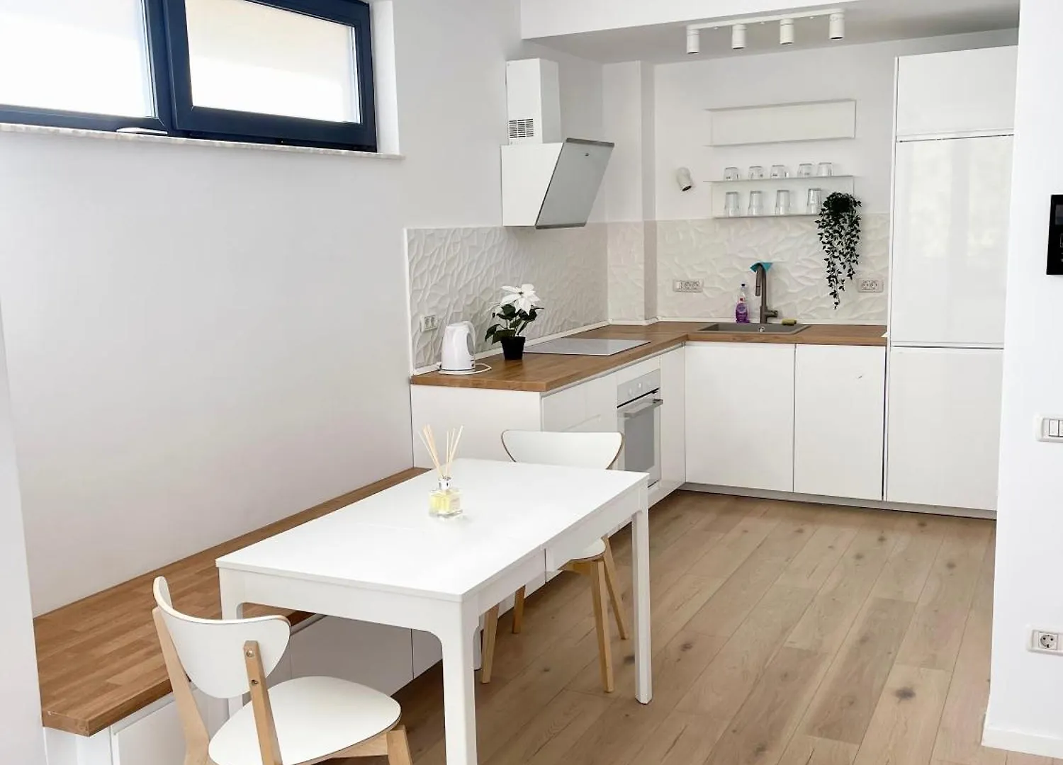 Aparthotel Warm Hotel Apartment Bucharest Romania