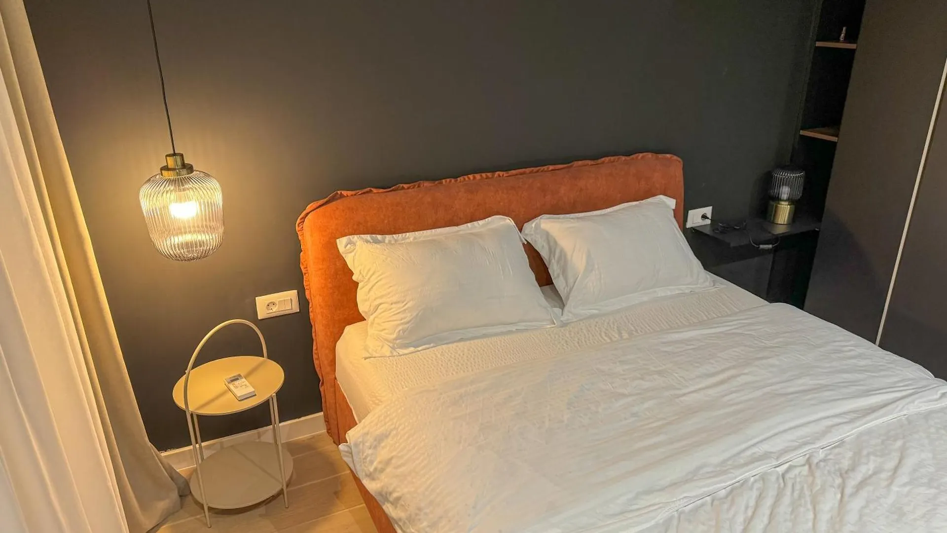 Warm Hotel Apartment location