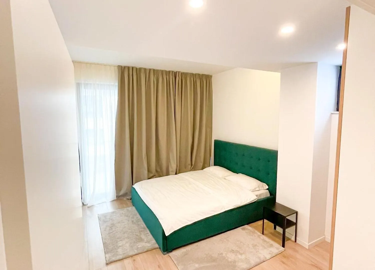 شقة فندقية بوخارست Warm Hotel Apartment رومانيا