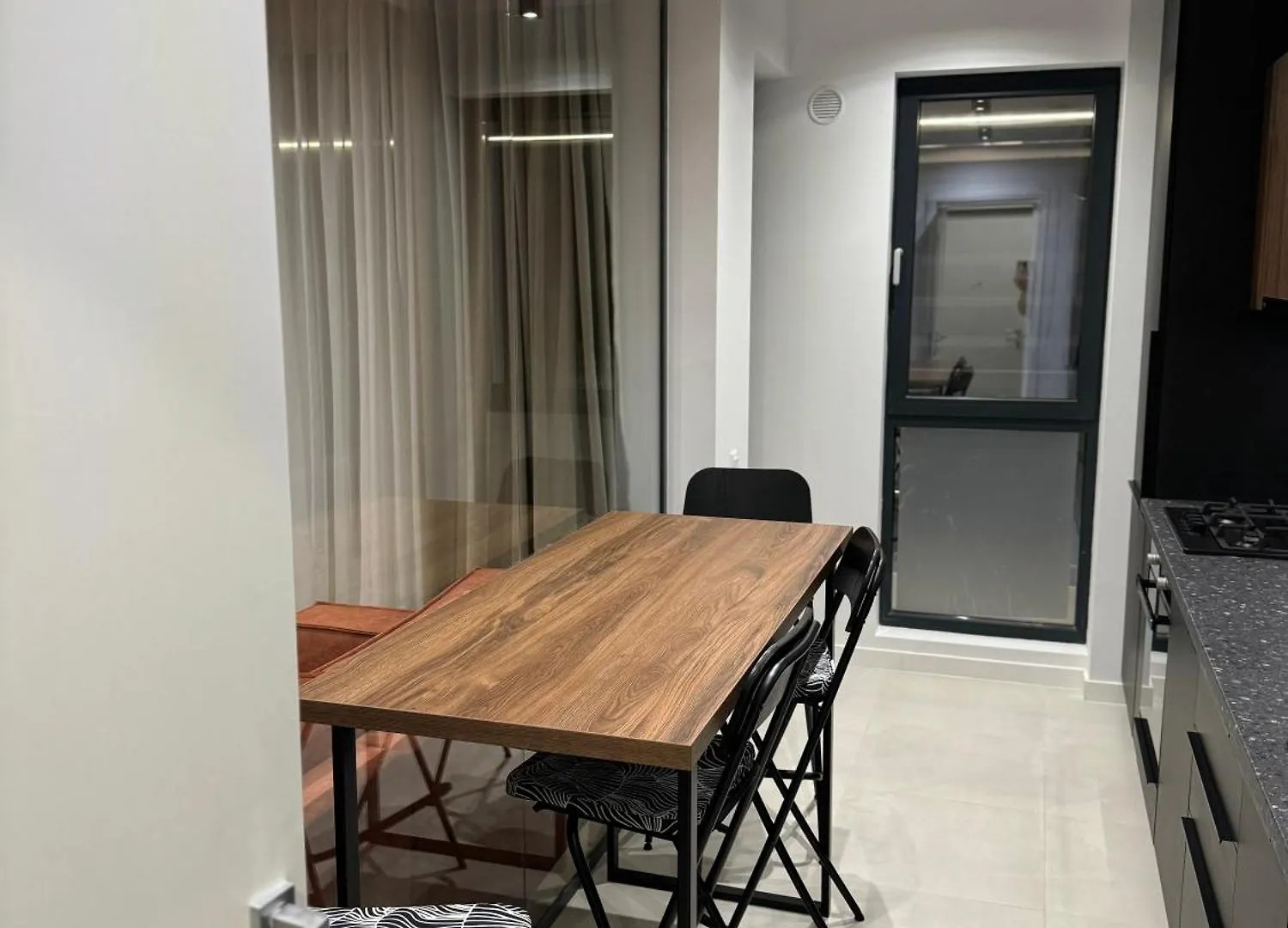 شقة فندقية بوخارست Warm Hotel Apartment رومانيا